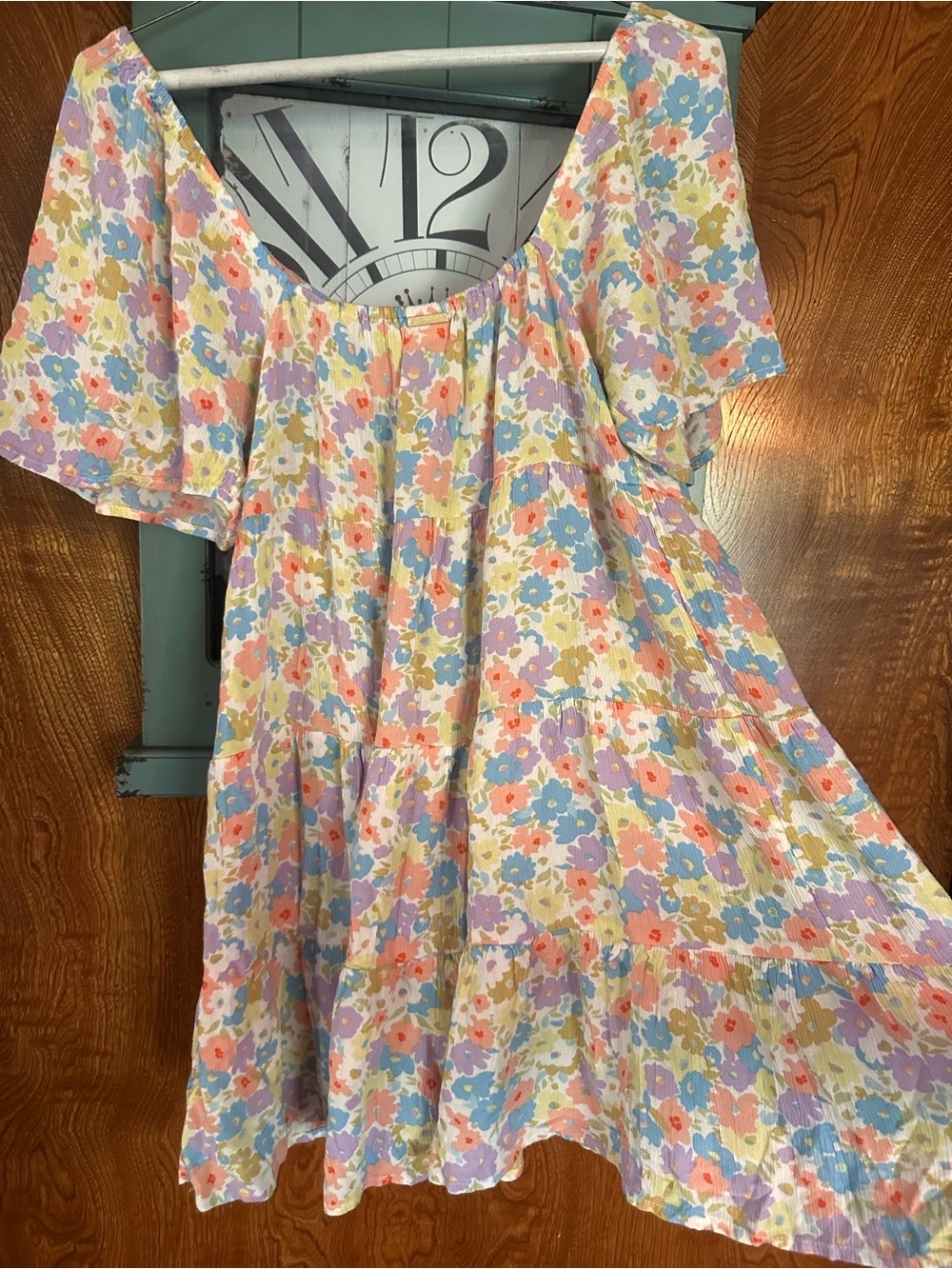 Billabong Pastel Floral Top in Lavender, Yellow, Blue and Peach - Picture 2 of 6